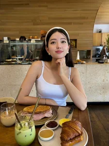 Stunning Mixed-Race Beauty and TikTok Viral Sensation: Aesthetic Portrait Photography and Makeup Inspiration for Gen Z Fashion and Lifestyle Trends - image 4