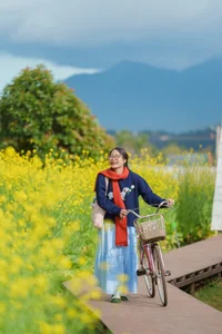 Stunning Yellow Mustard Flower Fields in Da Lat: A Breathtaking Spring Travel Destination in Vietnam's Picturesque Highlands - image 9