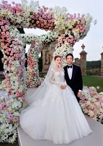 Inside the Fairy Tale Wedding of Ip Man Star Lynn Hung: A Celebration of Love - image 2
