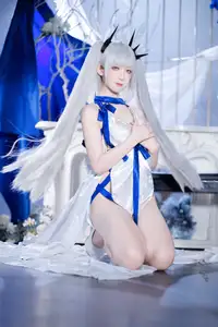 Stunning Cosplay: Feng Jiang Jiang V as Dreadnought Dress Character – A Captivating Transformation! - image 8