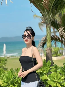 Inside the Glamorous Life of Ngoc Quynh’s Captivating Partner Thuy Duong - image 6