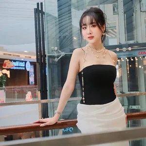 Inside the Glamorous Life of Ngoc Quynh’s Captivating Partner Thuy Duong - image 1