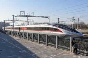 Revolutionizing Travel: The CR450 Bullet Train Reaches 450km/h and Shocks the Global Transport Industry - image 1