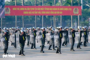 Elite Force: Impressive Rehearsal for Vietnam's 14th National Party Congress - image 4