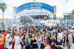 NovaWorld Phan Thiet Water Festival: Tens of Thousands Join the Summer Celebration - image 0