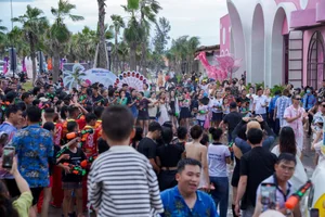 NovaWorld Phan Thiet Water Festival: Tens of Thousands Join the Summer Celebration - image 6