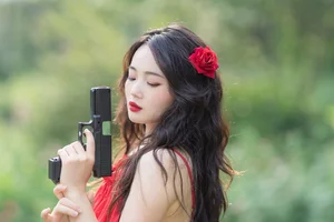 Elegant Visual Storytelling: YiTuYu Art Language Vol.5962 with Xiao Ou O - image 5