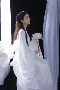 Visual Elegance: YiTuYu Art Language Vol.7382 Showcasing the Radiant Mei Qi - image 17