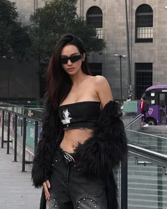 Thúy Quỳnh’s Bold Fashion Statement Amid Trending Entertainment News - image 4