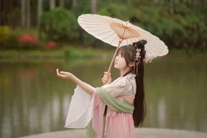 Exploring the Visual Narrative of Xiao Qi in YiTuYu Art Language Vol.7216: Modern Elegance and Artistic Expression - image 10