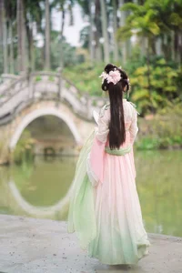 Exploring the Visual Narrative of Xiao Qi in YiTuYu Art Language Vol.7216: Modern Elegance and Artistic Expression - image 15