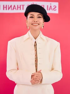Style of the Power Quartet: The Fashionable Judges of Vietnam's Next Top Model - image 5
