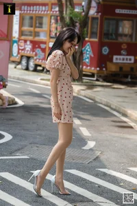 Youthful Urban Street Style Photography Featuring Chinese Model Kele by IESS - image 36