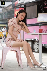 Youthful Urban Street Style Photography Featuring Chinese Model Kele by IESS - image 31