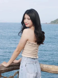 Military Parade Sensation Transforms Into Romantic Muse With Boyfriend - image 3
