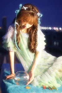 Elegant Visuals in YiTuYu Art Language Vol.5559 Featuring Wen Zi - image 4