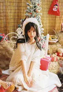 Zi Qing's Cozy Charm: Captivating Beauty in Rustic Warmth - YiTuYu Vol.8643 - image 14