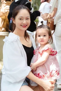 Ethereal Elegance: Exploring Ngọc Trinh’s Crystal-Clear Beauty and High-Fashion Style Inspiration for Your Next Glamorous Look - image 6