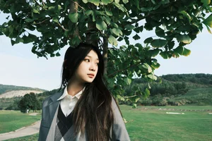 Yi Zhi Li Mao Featured in YiTuYu Art Language Vol.7990 Photography - image 16