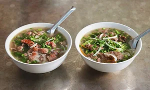 Top 10 Most Popular Vietnamese Dishes Voted by International Travelers - image 8