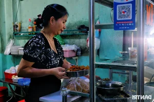 Nguyen Thuong Hien Street Food: The Shift to Online Sales - image 0