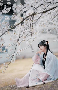 Minimalism and Grace: YiTuYu Art Language Vol.6428 Featuring Su Su - image 5