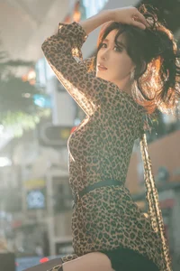 YiTuYu Art Language Vol.7975 Jiao Wo GG Bold Artistic Photography - image 16
