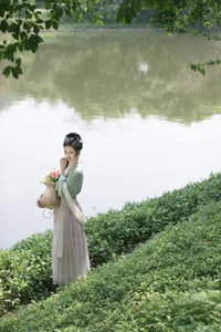 Minimalist Elegance: Li in YiTuYu Art Language Vol.4836 Gallery - image 7