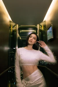 Chic Short Hair Transformation: Ninh Duong Lan Ngoc Debuts a Stunning New Bob Hairstyle That Redefines Modern Elegance and Celebrity Fashion Trends - image 10