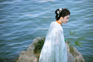 Modern Portrait Artistry with Wai Wai in YiTuYu Vol.8101 Series - image 7