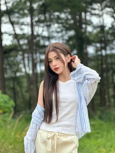 Jack’s New Muse Minah Pham Faces Netizen Scrutiny Over Real-Life Visuals vs. Music Video Glamour - image 2