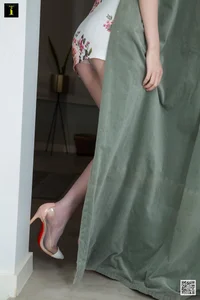 Elegant IESS Miao Jie Cheongsam Fashion Photography Collection - image 14