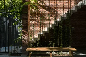 Stunning House-in-House Architectural Design in Da Nang Captivates Global Audience - image 2