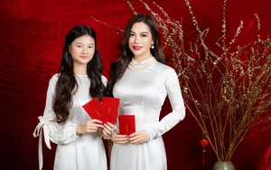 Iconic Ao Dai Trends: Vietnamese Celebrity Families Celebrate Lunar New Year in Style - image 3