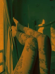 Celebrating Body Positivity and Artistic Curves: A Modern Photography Perspective on Female Beauty - image 3