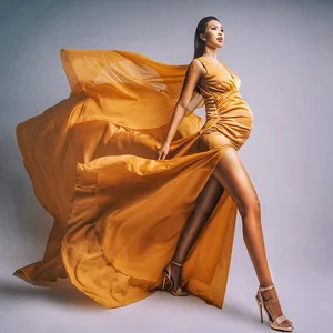 Bold and Beautiful: How Vietnamese Celebrities Are Redefining Modern Maternity Fashion Trends with Confidence - image 2