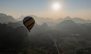 Vietnamese Family Road Trip Adventure: Driving Through Southeast Asia During Tet - image 1