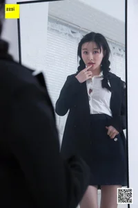 Elegant Corporate Style: IESS Cat-like Female Boss Featuring Miao Jie Fashion Gallery - image 25