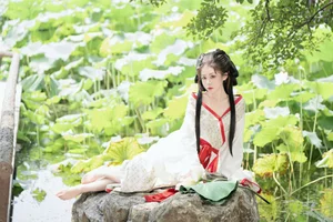 YiTuYu Art Language Vol.7679: Stunning Portraiture Featuring Pao Fu Xiao Fang - image 17
