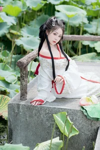 YiTuYu Art Language Vol.7679: Stunning Portraiture Featuring Pao Fu Xiao Fang - image 15