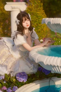YiTuYu Vol.6808: Bu Ke Ai De He He Miao Artistic Model Photography - image 7