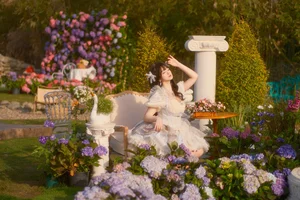 YiTuYu Vol.6808: Bu Ke Ai De He He Miao Artistic Model Photography - image 26