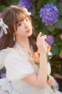 YiTuYu Vol.6808: Bu Ke Ai De He He Miao Artistic Model Photography - image 1