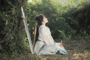 YiTuYu Vol.8273: Chun Yu – Ethereal Wuxia Beauty and Serene Warrior at Sunset - image 3