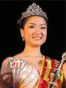 The Evolution of Vietnamese Beauty Icons: Addressing Plastic Surgery Rumors and Timeless Elegance in the Spotlight - image 3