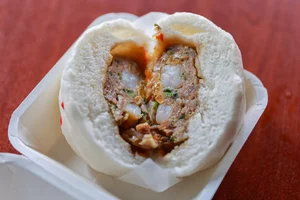 Unique Spicy Chili Steamed Buns: A Must-Try Street Food Experience in Ho Chi Minh City - image 10