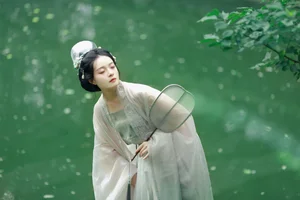Aesthetic Mastery: YiTuYu Art Language Vol.7490 Featuring Sui Sui Ru Yi - image 3