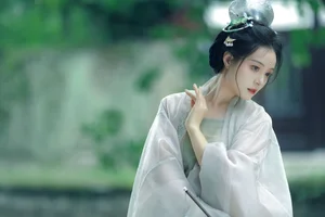 Aesthetic Mastery: YiTuYu Art Language Vol.7490 Featuring Sui Sui Ru Yi - image 0