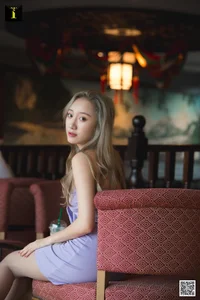 Lele at the Cafe: A Study in Urban Elegance and Casual Beauty - image 48