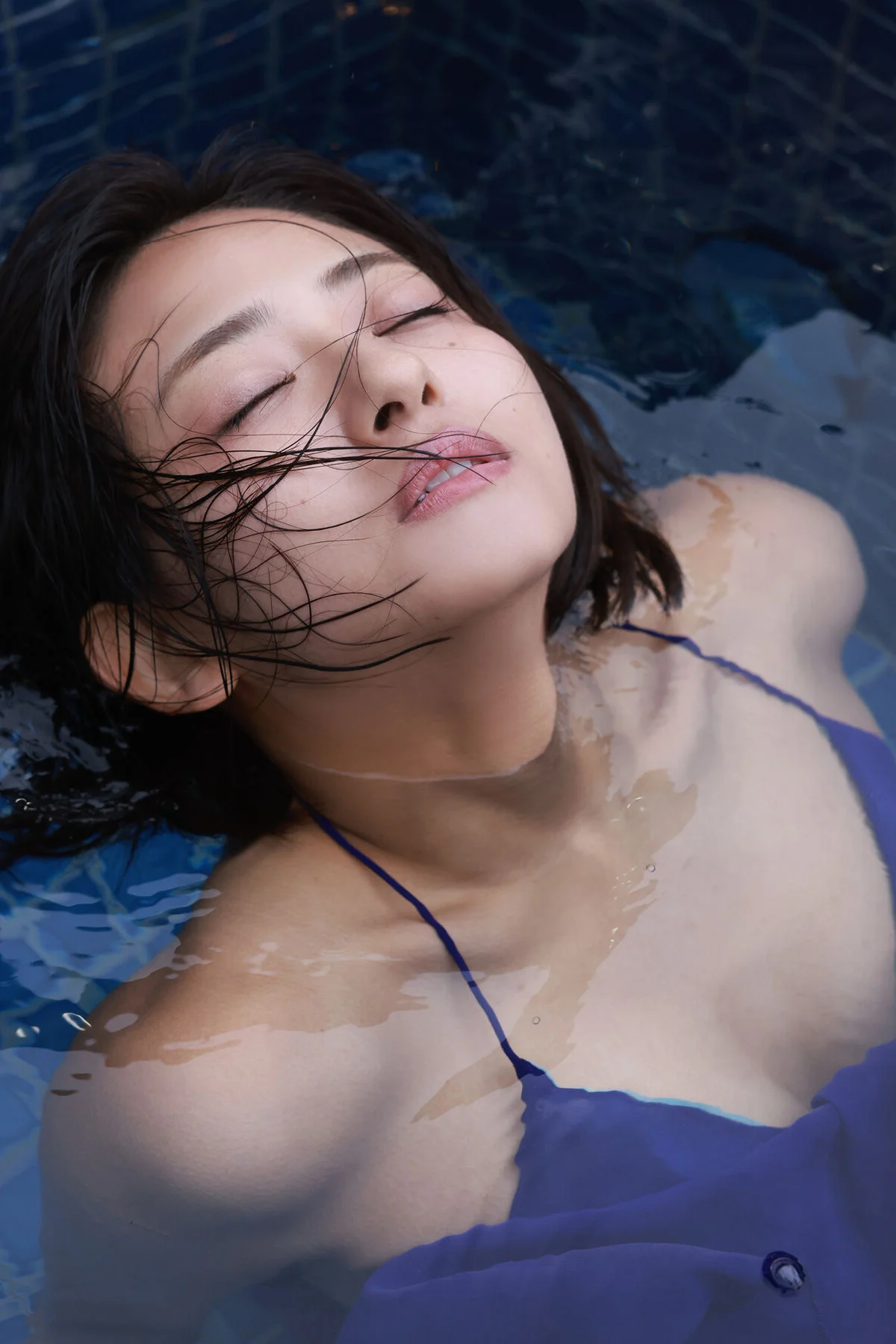 Sumipon FRIDAY Lady Luck Digital Photo Book Collection